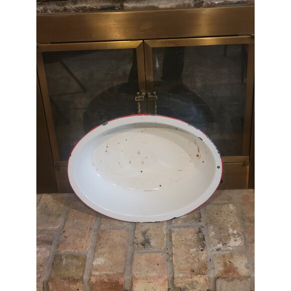Vintage White/Red Oval Enamelware Basin Farmhouse Primitive Rustic Pan - Picture 1 of 5
